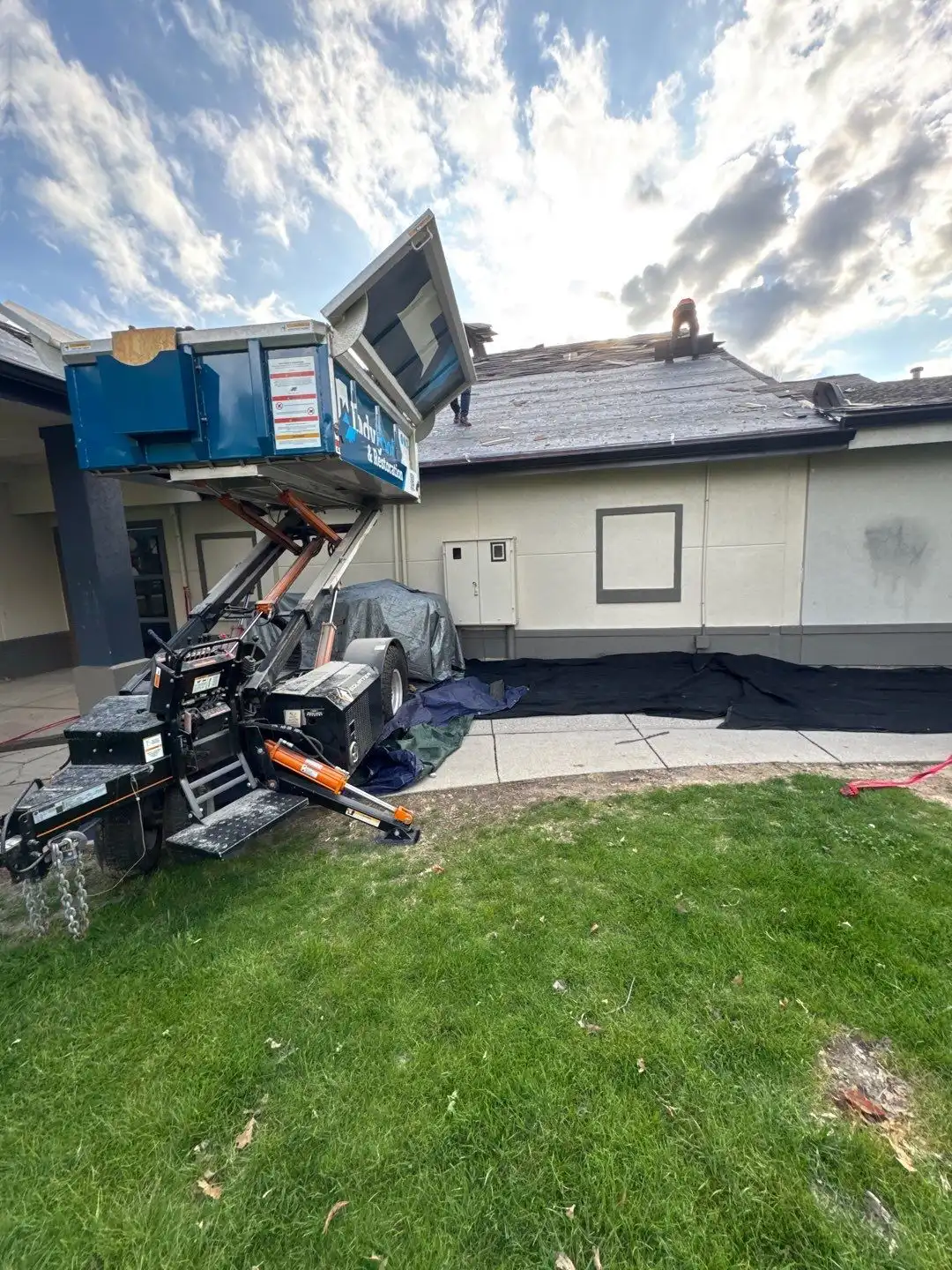 EPDM Roofing Explained: What the Rubber Roof Is and How It Works